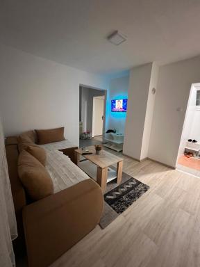 Babici 3 - Housity
