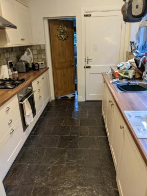 6 Trinity grove Ella street HU5 3BB - Housity