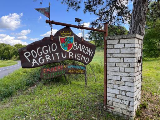 Poggio Baroni Agriturismo - Housity