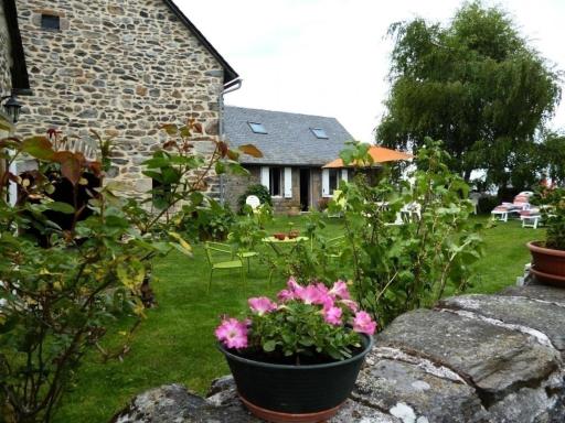 Gîte de France à Sarroux - St Julien 3 épis - Gîte de France 8 personnes MAE-0134 - Housity
