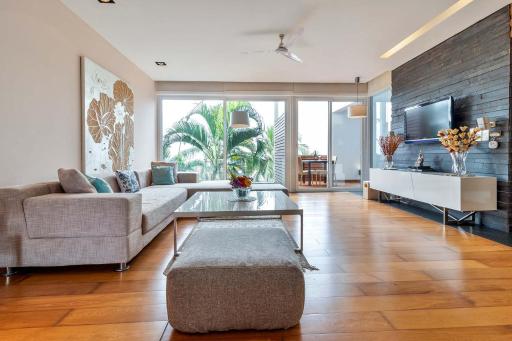 StayVista at Acacia Skies with Beach View & Kitchen Access - Housity