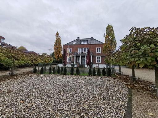 Hindenburg Hotel - Housity