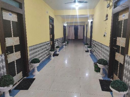 Hotel Shobha - Housity