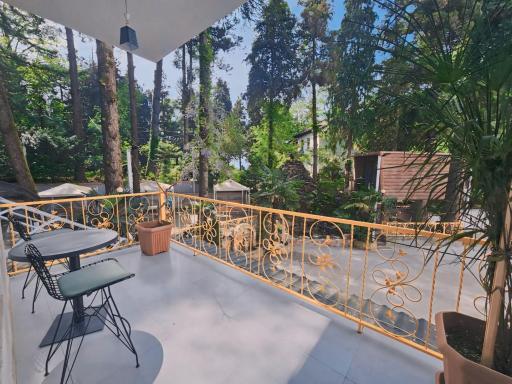 Sea Star Batumi - Housity