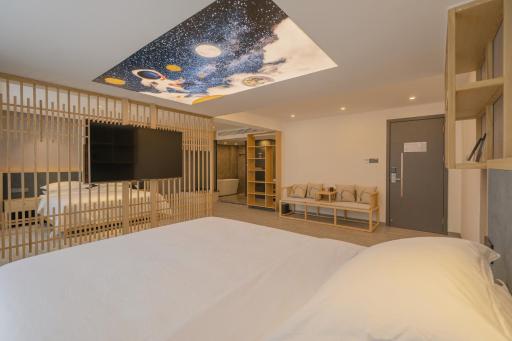 Rivulet Mountain Hotel - Zhangjiajie Forest Park Scenic Area - Housity
