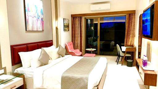 PUSHPAK HOTEL & CONVENTION - Housity