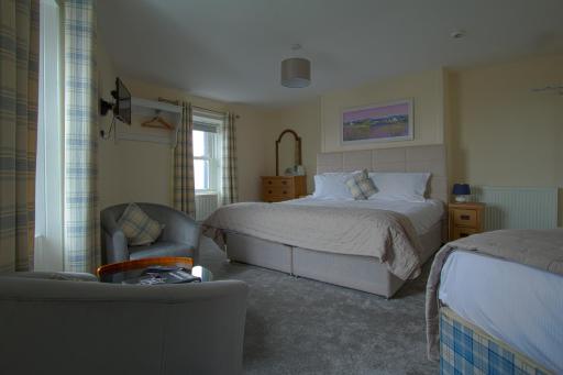 The Harbour Inn - Housity