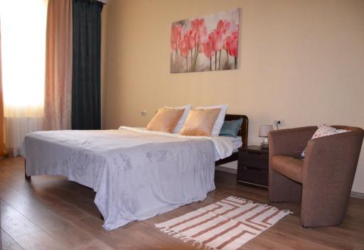 20 Pearl on Saharova street - Housity