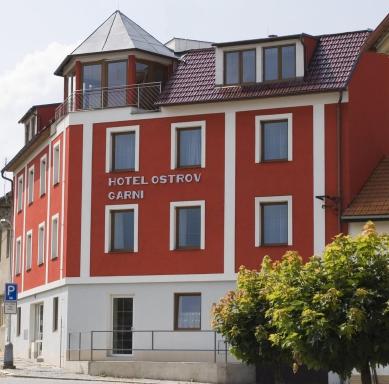 Hotel Ostrov Garni - Housity