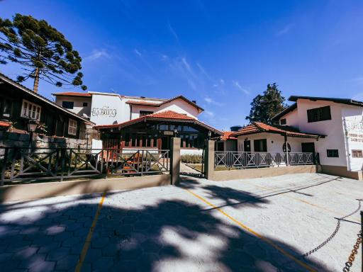 La Bella Monte Verde - Housity