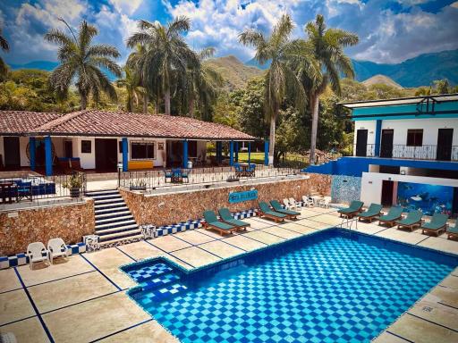 Hotel Villa Alicia - Housity