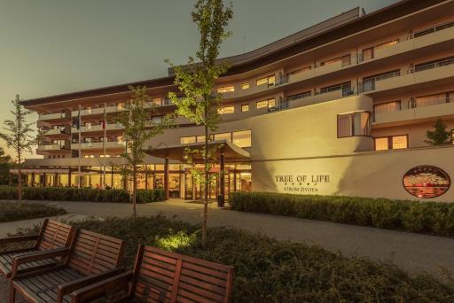 Spa Resort Tree of Life - Housity