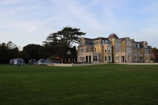 Orange Grove Hotel & Gardens - Housity
