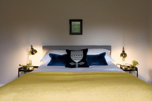 The Beeches - Chatsworth Apartment No 5 - Sleeps 4 - Housity