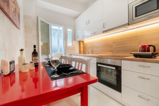 Tennis View Apartment - Housity