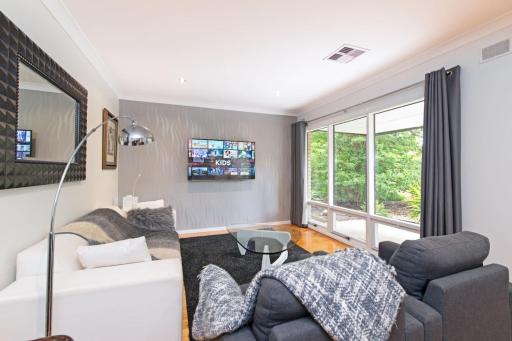 Home among the Gum Trees - free wine - Housity