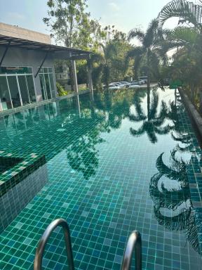 Phuket naka condon-52-41 泳池高速上网免费停车 - Housity