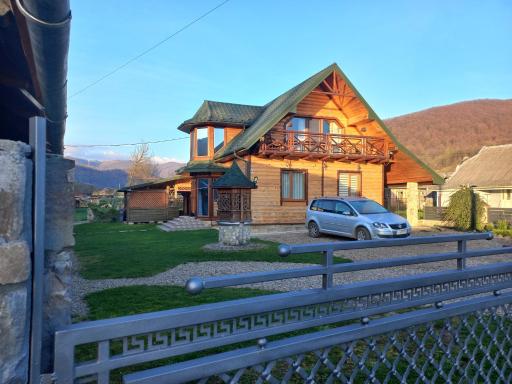 Садиба Федорчуків Гірська хатина - Housity