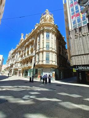 Piso en pleno centro de Albacete con garaje - Housity