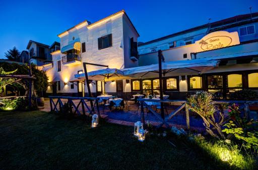 Reale Wine Resort - Housity