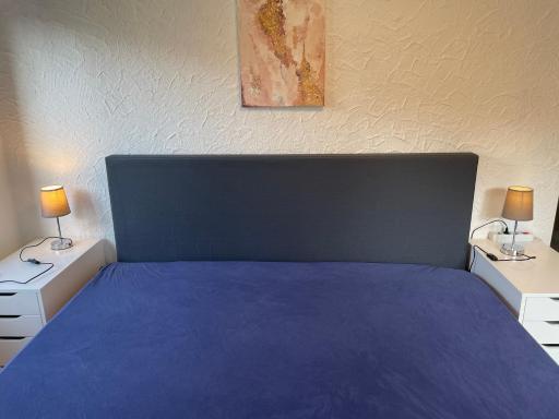 Gemütliche 3 Zimmer Wohnung mit großzügiger Terrasse im Grünen - Housity