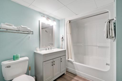 Sand Dunes Resort & Suites - Housity