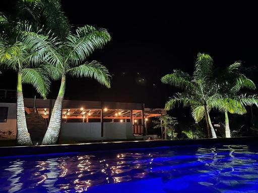 Casa de Ensueño. Pedro Vicente Maldonado. - Housity