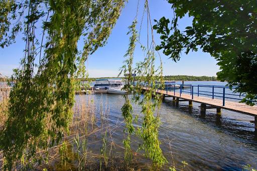 See Hotel Karlslust Chalets - Housity