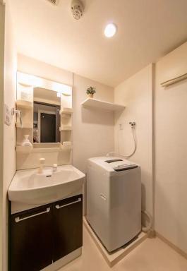 Eight Residence Osaka - Housity