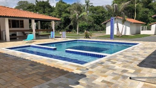 Casa de Campo com Piscina e Churrasqueira - Housity