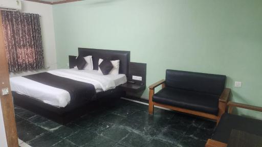 Hotel Sunshine - Housity