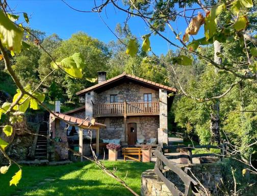El currillo preciosa casa rural al lado cabarceno - Housity