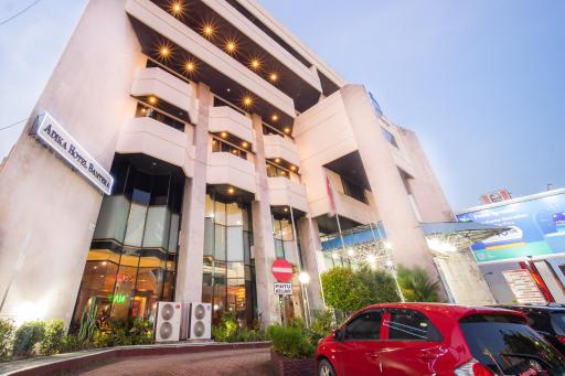 Adika Hotel Bahtera - Housity