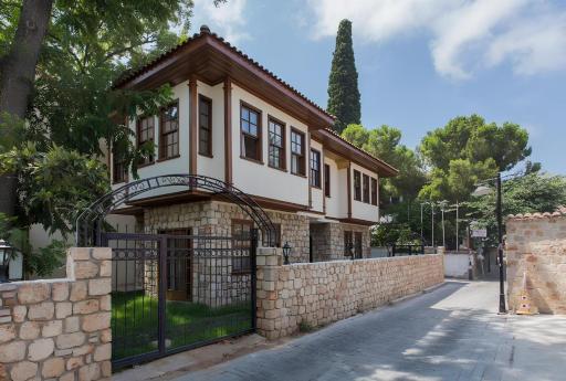 Cicerone Apart - Housity
