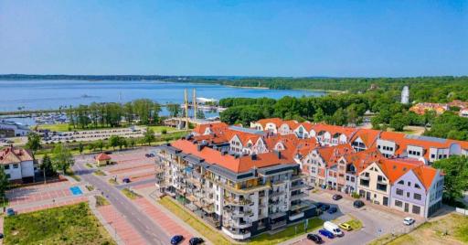 Artystyczna przestrzeń - Marina - Housity