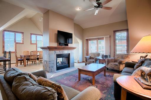 Main Street Station 1503 by Great Western Lodging - Housity