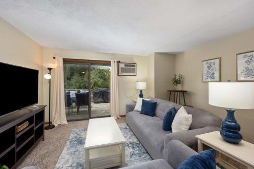 2 Bella Vista Cottages near Cannonsburg w Parking - Housity