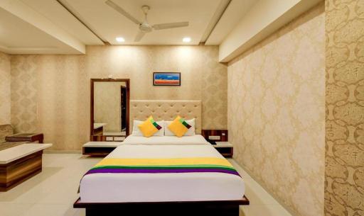 Hotel Landmark inn - Housity