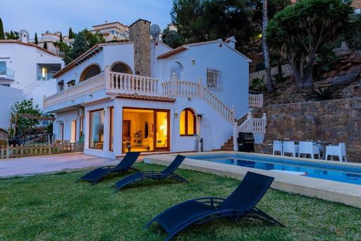 Chalet con increíbles vistas - Housity