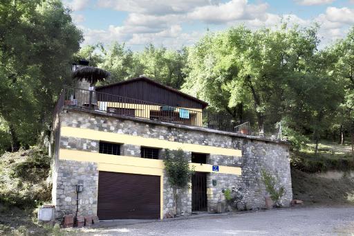3 bedrooms house with lake view enclosed garden and wifi at Llimiana - Housity