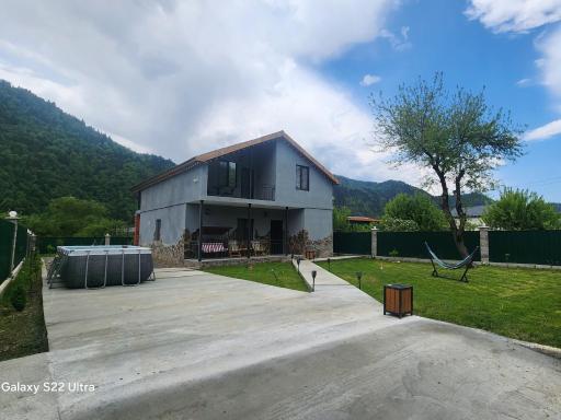 Gesh House - Housity