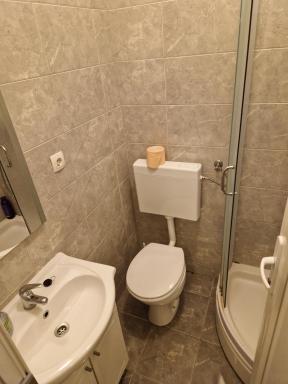 Sobe - Nova Gradiška smještaj Auto Klarić - Housity