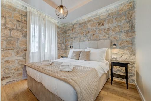 InMotion Luxury Rooms - Housity