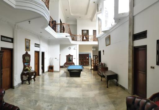 Hotel Cigadung Holiday syariah - Housity