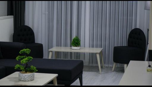 Smile Suite Hotel - Housity