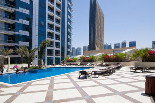 Bay Central Tower - Housity