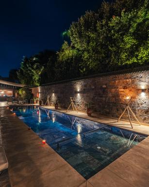 Yanis Guest House - Housity