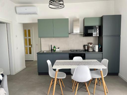 Casa Mario & Laura Ferienwohnungen FREE WI-FI PARKING - Housity