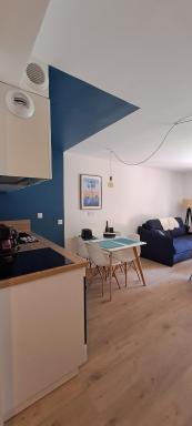 Centre du Val André - appart en rez de jardin avec terrasse et jardinet - plage à 150 m - Housity