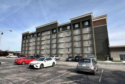 La Quinta by Wyndham Indianapolis South - Housity